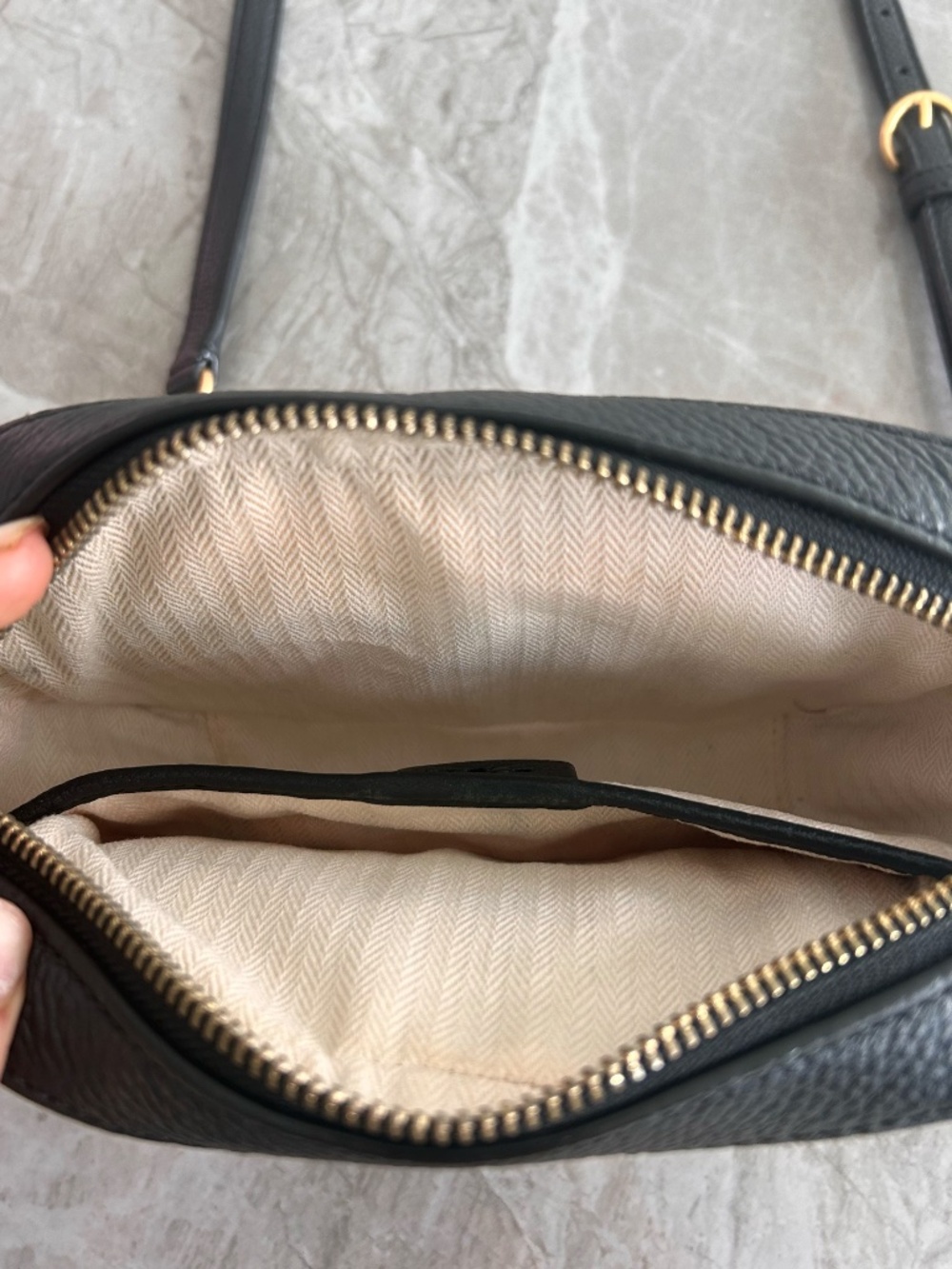 Tory Burch Black Pebbled Leather Crossbody - Picture 8 of 10